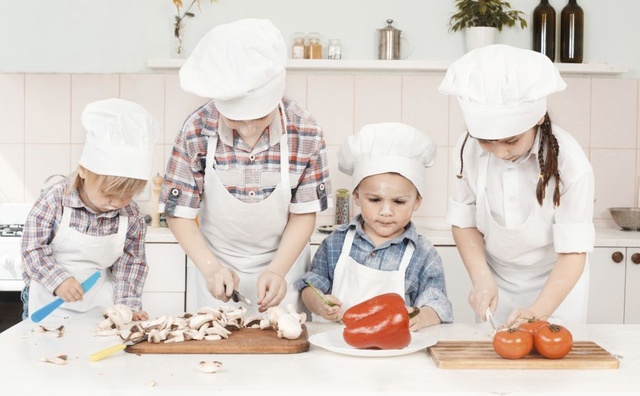 gotowanie-z-dzieckiem-przepisy-na-proste-potrawy-ktore-dziecko-jest 3352851